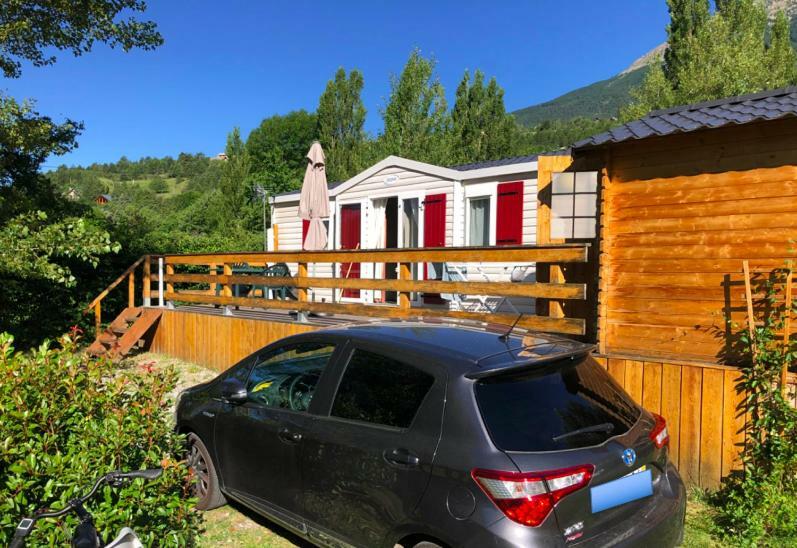 Mobil Home Proche Du Plan D'Eau D'Embrun Εξωτερικό φωτογραφία